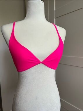 Women’s Bright Pink Triangle Bikini top